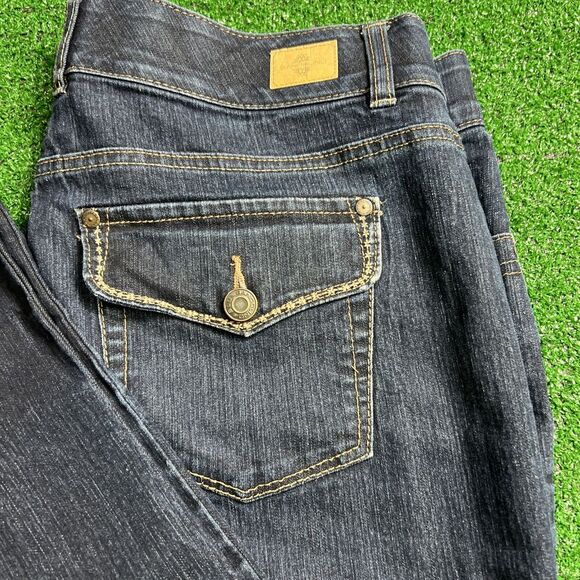 Bandolino Capri Denim Blue Missy Stretch Jeans‎ Women's Size 12 - Picture 2 of 9